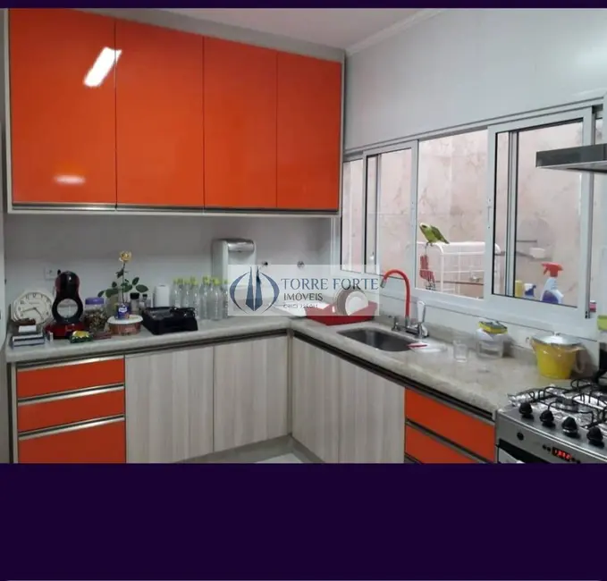 Foto 9 de Casa com 3 quartos à venda, 220m2 em Cidade Mãe do Céu, São Paulo - SP