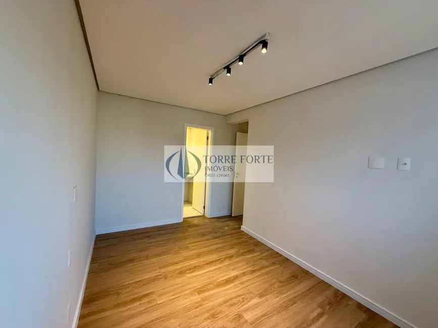 Foto 7 de Apartamento com 2 quartos à venda, 122m2 em Vila Ipojuca, São Paulo - SP