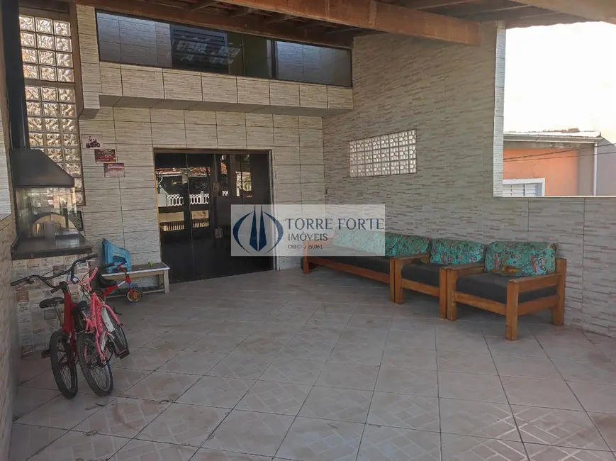 Foto 1 de Casa com 2 quartos à venda, 200m2 em Jardim Marek, Santo Andre - SP