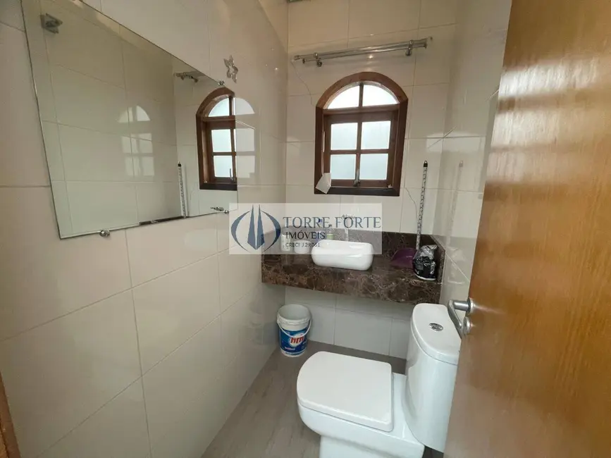 Sobrado com 4 quartos à venda, 312m2 em Jardim Vila Formosa, São Paulo - SP - imagem 8 Foto 8 de Sobrado com 4 quartos à venda, 312m2 em Jardim Vila Formosa, São Paulo - SP