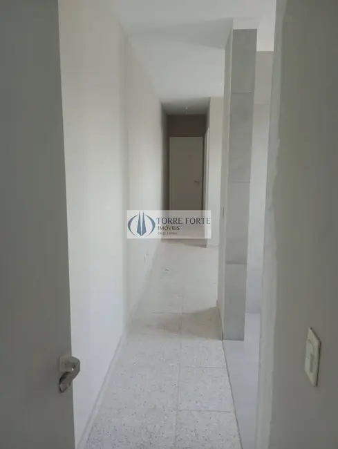 Foto 3 de Apartamento com 2 quartos à venda, 57m2 em Parque Jaçatuba, Santo Andre - SP