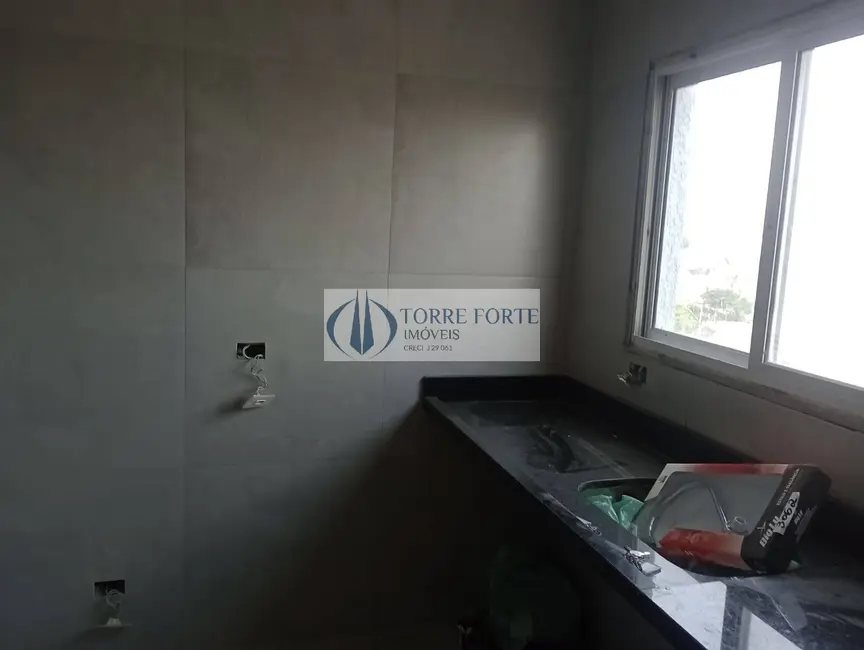 Foto 2 de Apartamento com 2 quartos à venda, 57m2 em Parque Jaçatuba, Santo Andre - SP