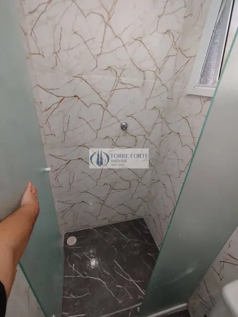 Apartamento com 2 quartos à venda, 50m2 em Jardim Santo André, Santo Andre - SP - imagem 4 Foto 4 de Apartamento com 2 quartos à venda, 50m2 em Jardim Santo André, Santo Andre - SP