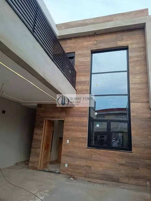 Sobrado com 4 quartos à venda, 250m2 em Interlagos, São Paulo - SP - imagem 9 Foto 9 de Sobrado com 4 quartos à venda, 250m2 em Interlagos, São Paulo - SP