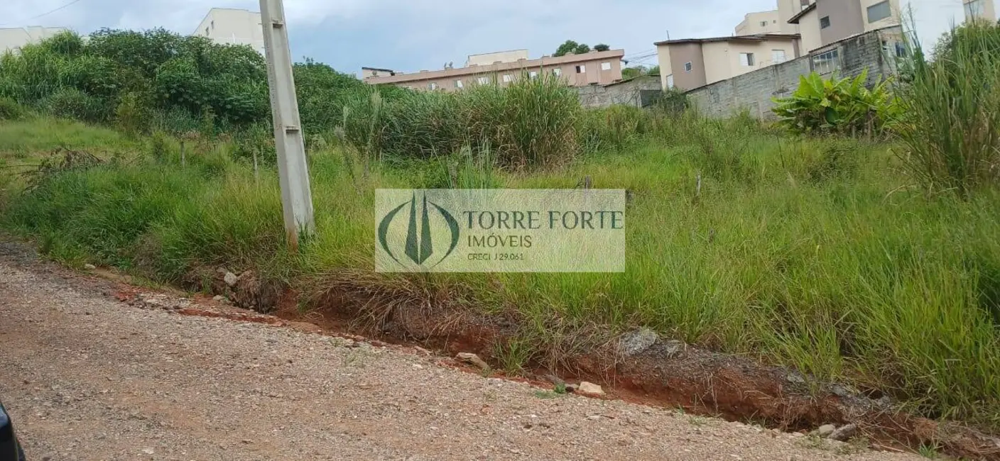 Foto 3 de Terreno / Lote à venda, 350m2 em Chácaras Luzia Vicente, Braganca Paulista - SP