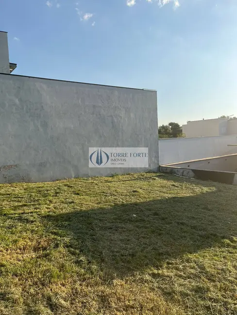 Foto 2 de Terreno / Lote à venda, 300m2 em Indaiatuba - SP