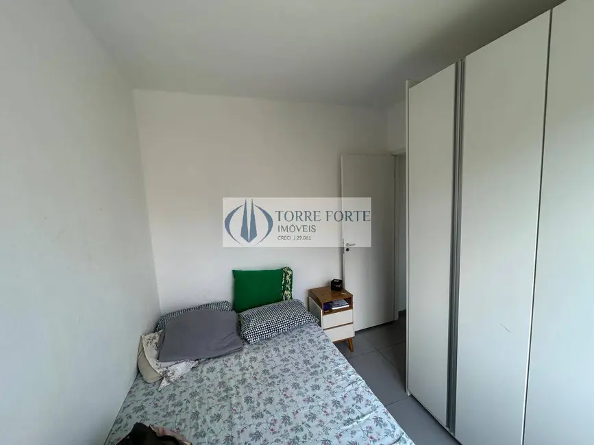 Foto 9 de Apartamento com 2 quartos à venda, 42m2 em Vila Perracini, Poa - SP