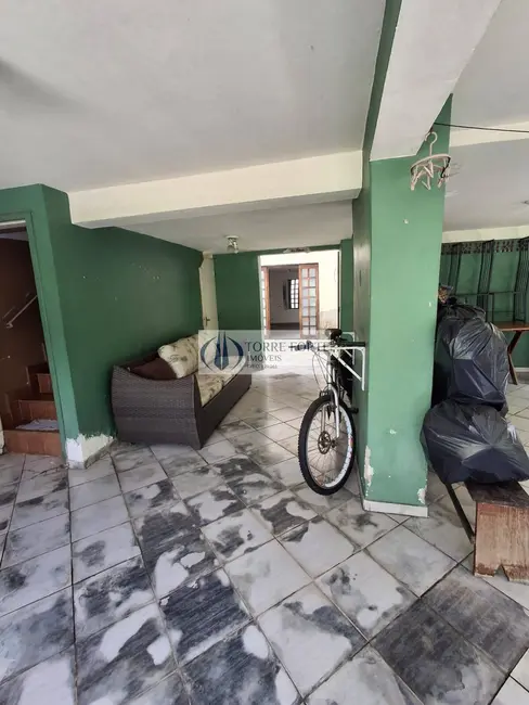 Foto 8 de Casa com 4 quartos à venda, 300m2 em Vila Bertioga, São Paulo - SP