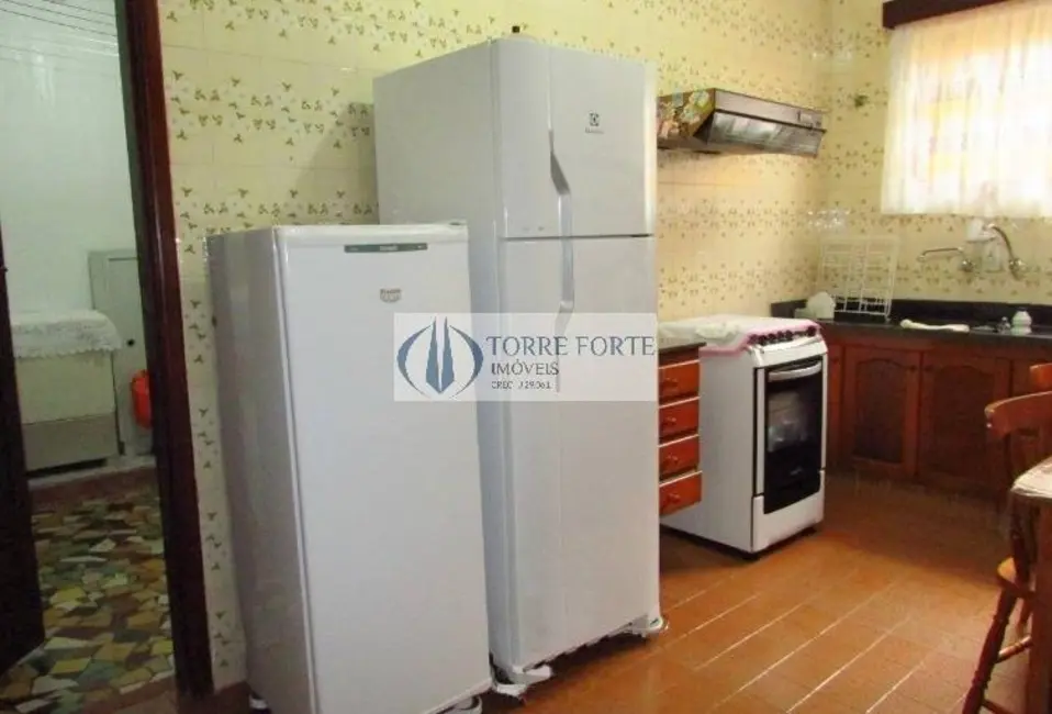 Foto 2 de Casa com 2 quartos à venda, 100m2 em Praia Grande - SP