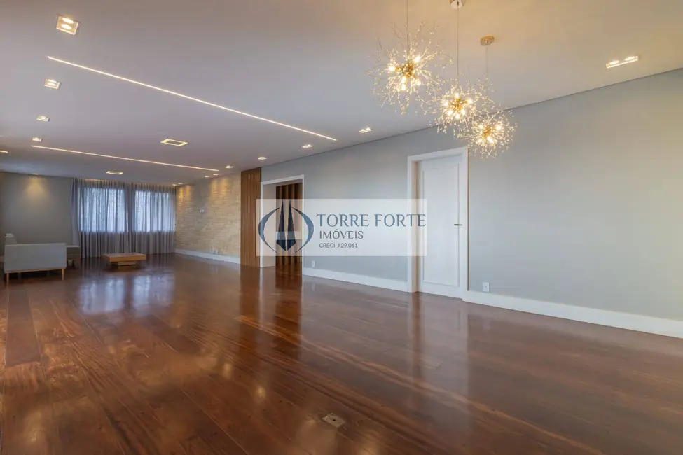 Apartamento com 4 quartos à venda, 420m2 em Vila Sofia, São Paulo - SP - imagem 8 Foto 8 de Apartamento com 4 quartos à venda, 420m2 em Vila Sofia, São Paulo - SP