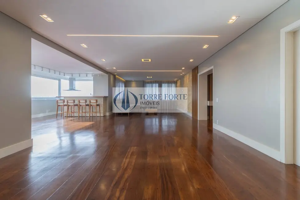 Apartamento com 4 quartos à venda, 420m2 em Vila Sofia, São Paulo - SP - imagem 7 Foto 7 de Apartamento com 4 quartos à venda, 420m2 em Vila Sofia, São Paulo - SP