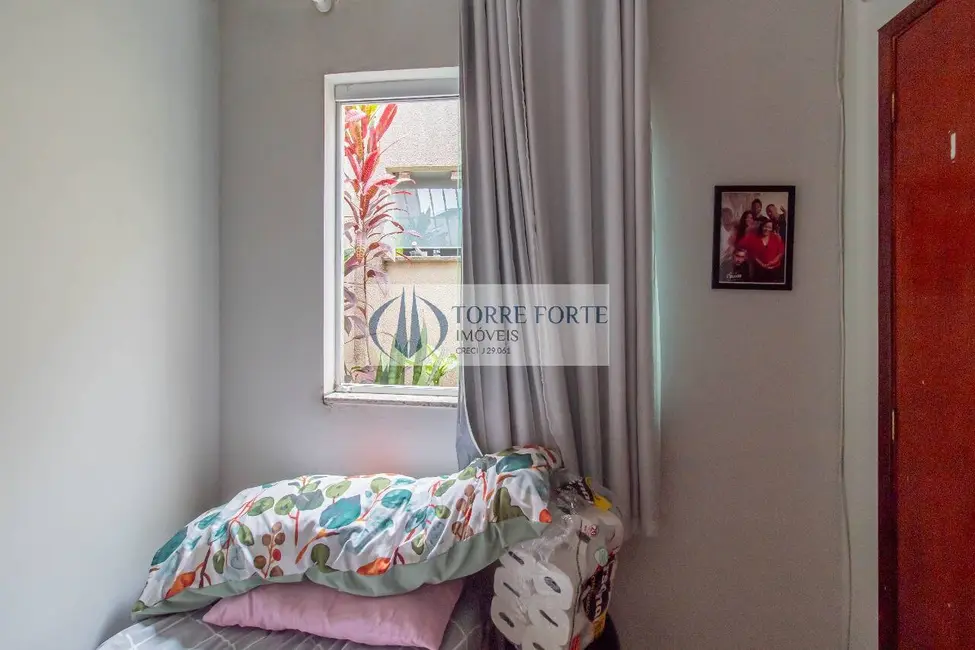 Foto 7 de Casa com 3 quartos à venda, 90m2 em Parque Maria Luiza, São Paulo - SP