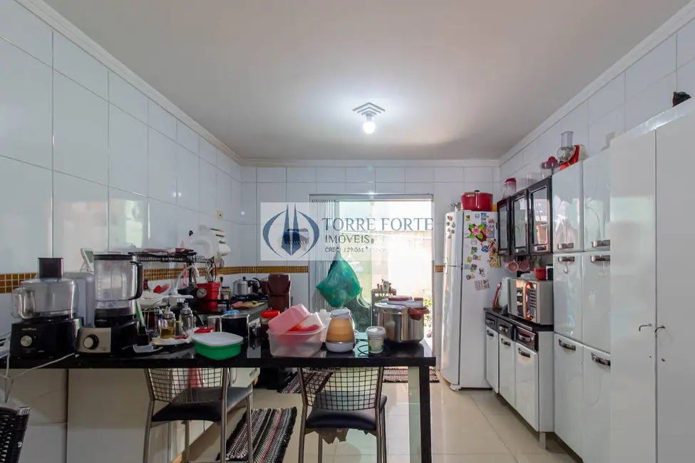 Foto 4 de Casa com 3 quartos à venda, 90m2 em Parque Maria Luiza, São Paulo - SP