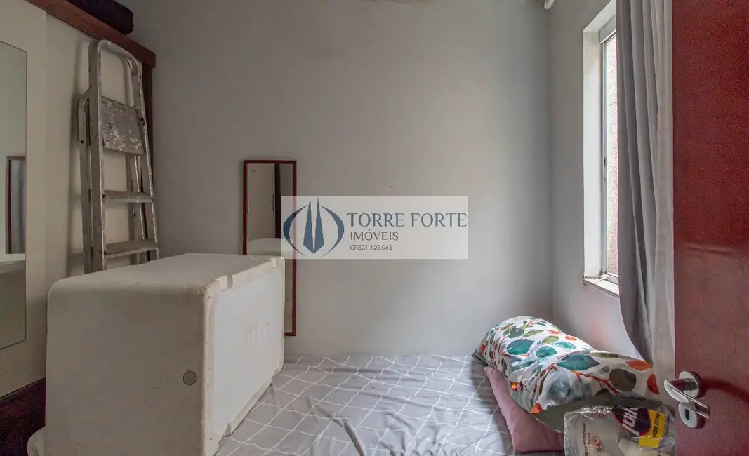 Foto 6 de Casa com 3 quartos à venda, 90m2 em Parque Maria Luiza, São Paulo - SP