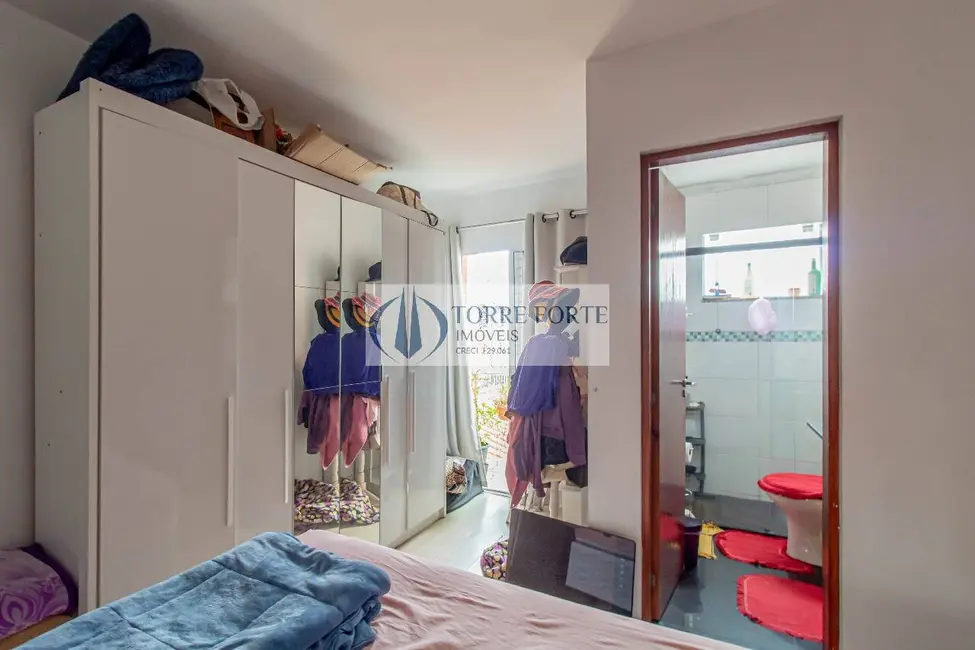 Foto 8 de Casa com 3 quartos à venda, 90m2 em Parque Maria Luiza, São Paulo - SP