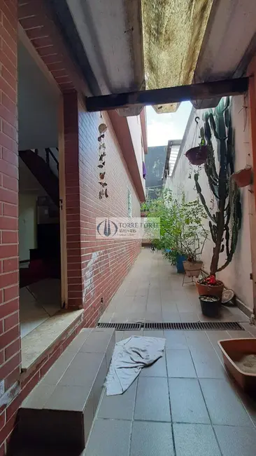 Casa com 2 quartos à venda, 80m2 em Vila Industrial, São Paulo - SP - imagem 8 Foto 8 de Casa com 2 quartos à venda, 80m2 em Vila Industrial, São Paulo - SP