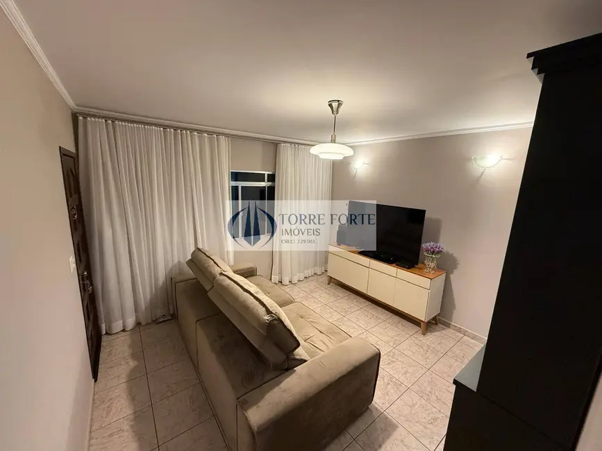 Foto 2 de Casa com 3 quartos à venda, 181m2 em Vila Serralheiro, São Paulo - SP