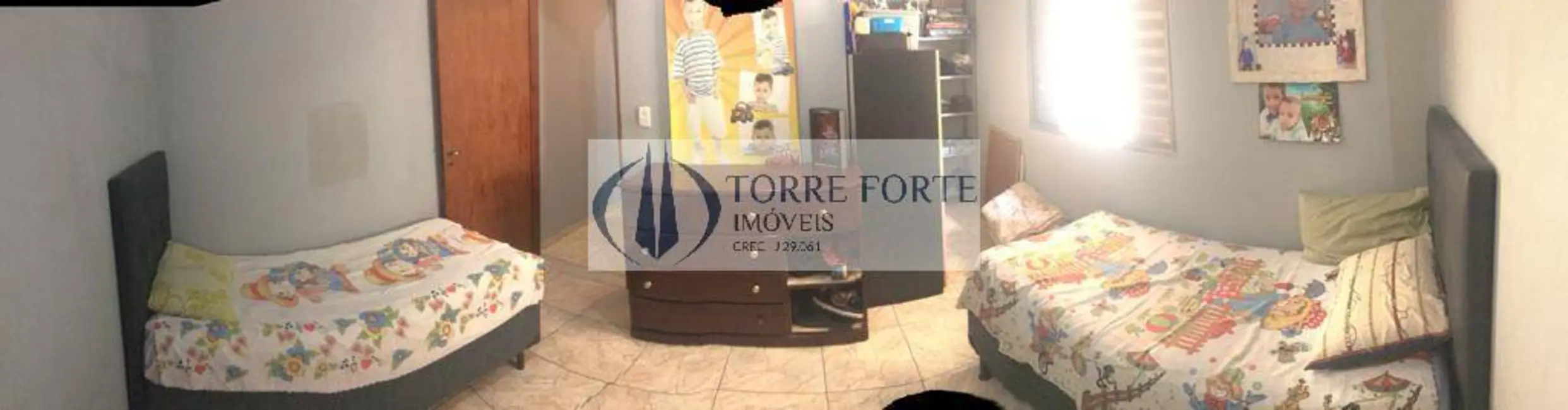 Casa com 3 quartos para alugar, 150m2 em Jardim Colorado, São Paulo - SP - imagem 3 Foto 3 de Casa com 3 quartos para alugar, 150m2 em Jardim Colorado, São Paulo - SP