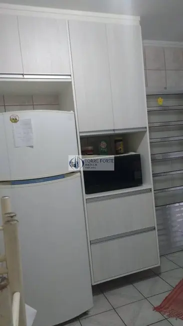 Casa com 3 quartos para alugar, 150m2 em Jardim Colorado, São Paulo - SP - imagem 9 Foto 9 de Casa com 3 quartos para alugar, 150m2 em Jardim Colorado, São Paulo - SP