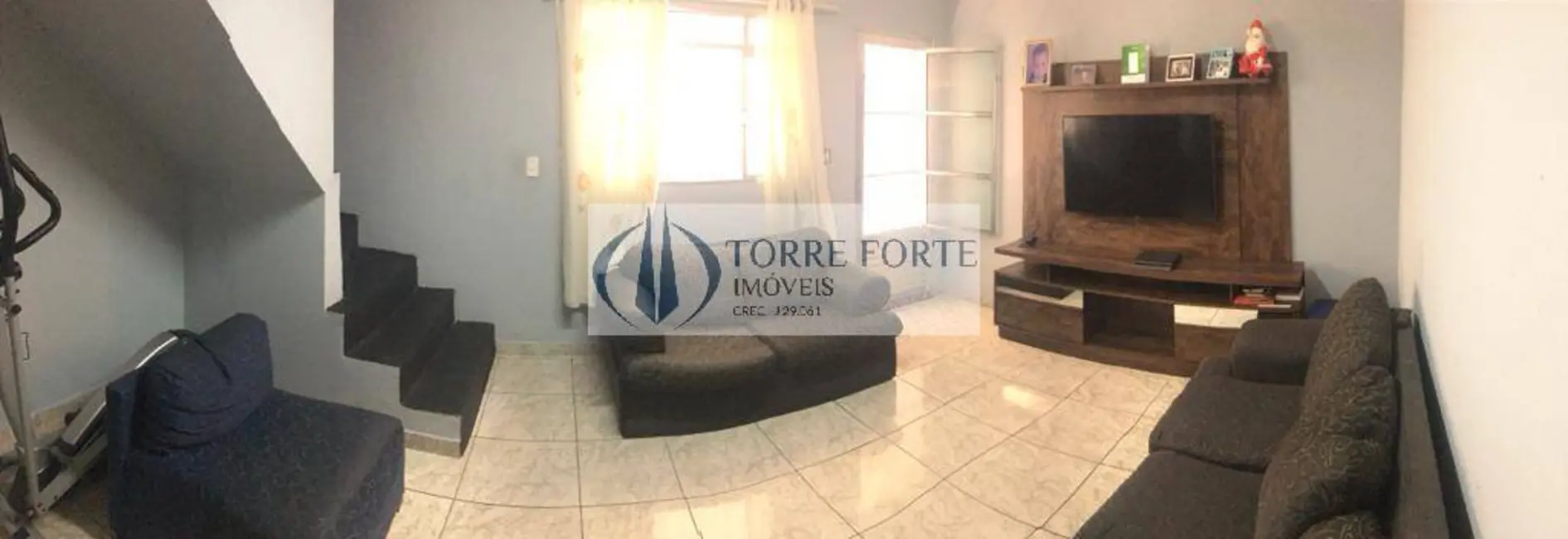 Casa com 3 quartos para alugar, 150m2 em Jardim Colorado, São Paulo - SP - imagem 1 Foto 1 de Casa com 3 quartos para alugar, 150m2 em Jardim Colorado, São Paulo - SP