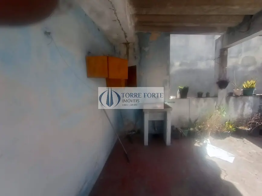 Casa com 3 quartos à venda, 240m2 em Vila Fátima, São Paulo - SP - imagem 8 Foto 8 de Casa com 3 quartos à venda, 240m2 em Vila Fátima, São Paulo - SP