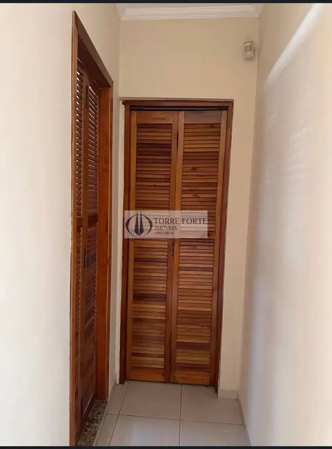 Foto 7 de Casa com 4 quartos à venda, 261m2 em Vila Caju, São Paulo - SP