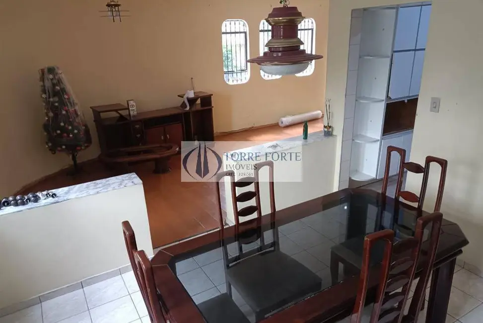 Foto 4 de Sobrado com 3 quartos à venda, 230m2 em Vila Guarani, Santo Andre - SP