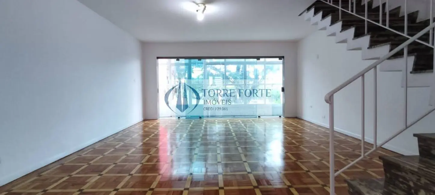 Casa com 3 quartos à venda, 200m2 em Mooca, São Paulo - SP - imagem 2 Foto 2 de Casa com 3 quartos à venda, 200m2 em Mooca, São Paulo - SP