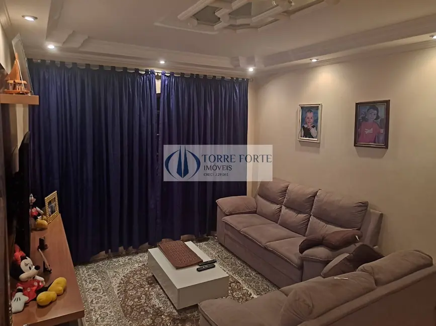 Casa com 3 quartos à venda, 156m2 em Jardim Textil, São Paulo - SP - imagem 5 Foto 5 de Casa com 3 quartos à venda, 156m2 em Jardim Textil, São Paulo - SP