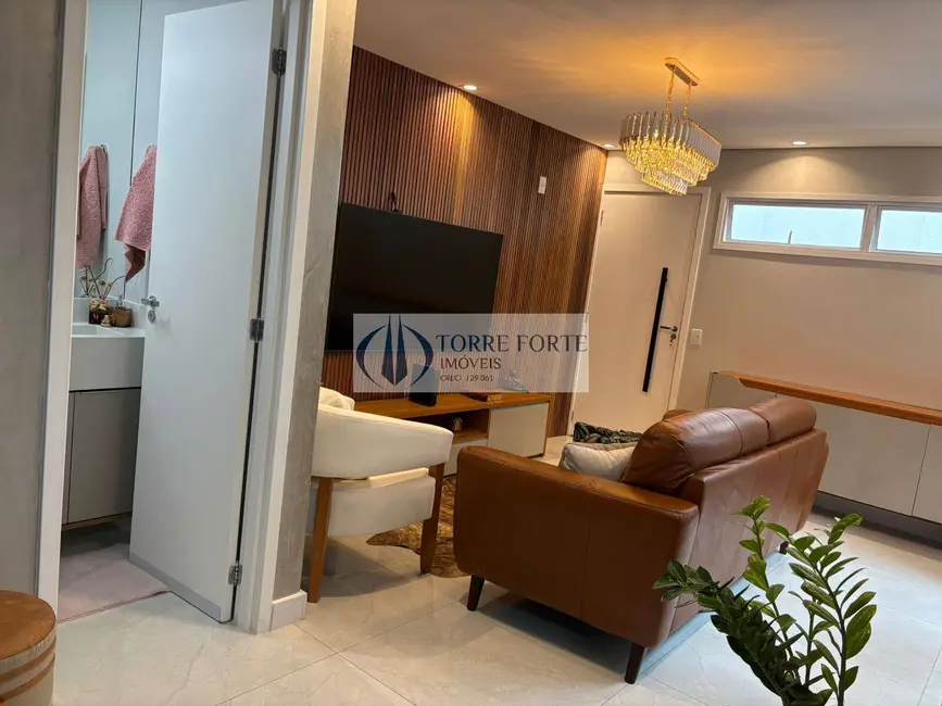 Foto 2 de Casa com 2 quartos à venda, 82m2 em Vila Santa Clara, São Paulo - SP