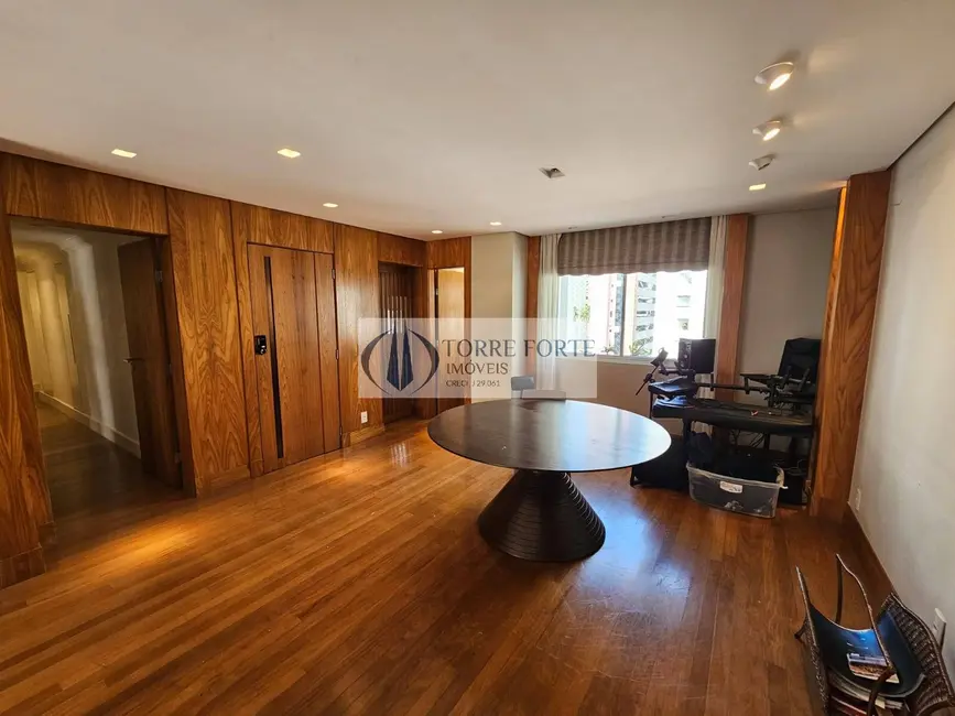 Foto 3 de Apartamento com 3 quartos à venda, 163m2 em Consolação, São Paulo - SP