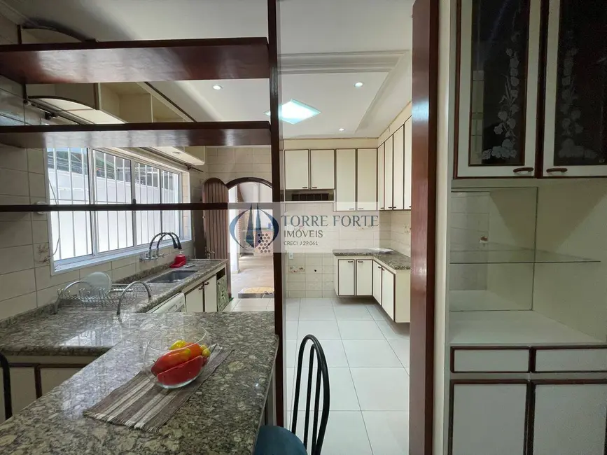 Foto 5 de Casa com 3 quartos à venda, 115m2 em Jardim Piqueroby, São Paulo - SP
