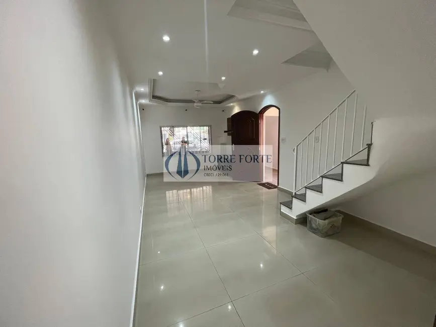 Foto 1 de Casa com 3 quartos à venda, 115m2 em Jardim Piqueroby, São Paulo - SP