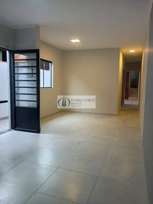 Foto 4 de Casa com 3 quartos à venda, 135m2 em Jardim Alvinópolis, Atibaia - SP