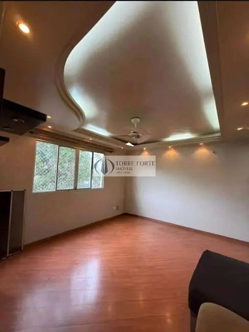 Foto 2 de Apartamento com 2 quartos à venda, 50m2 em Vila Carmosina, São Paulo - SP