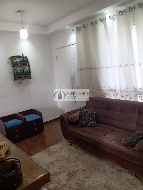 Foto 3 de Apartamento com 2 quartos à venda, 39m2 em Vila Carmosina, São Paulo - SP