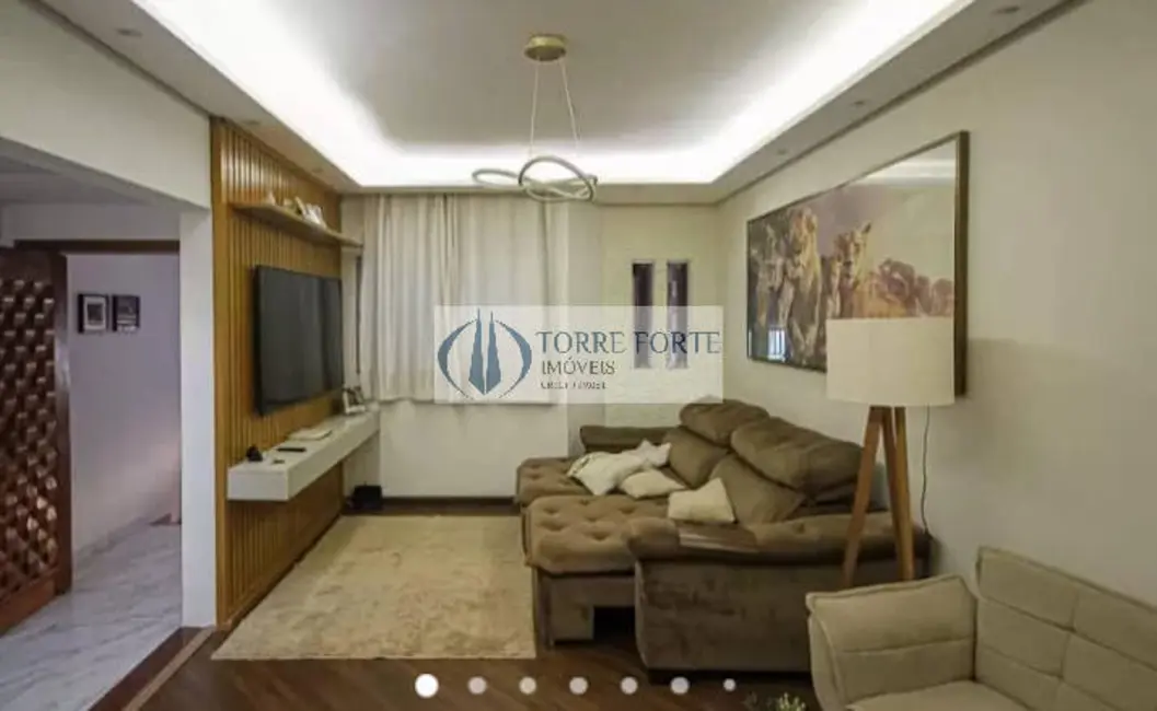 Foto 3 de Sobrado com 3 quartos à venda, 210m2 em Jardim Vila Formosa, São Paulo - SP