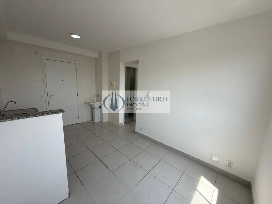 Apartamento com 2 quartos à venda, 32m2 em Vila Nova Curuçá, São Paulo - SP - imagem 3 Foto 3 de Apartamento com 2 quartos à venda, 32m2 em Vila Nova Curuçá, São Paulo - SP
