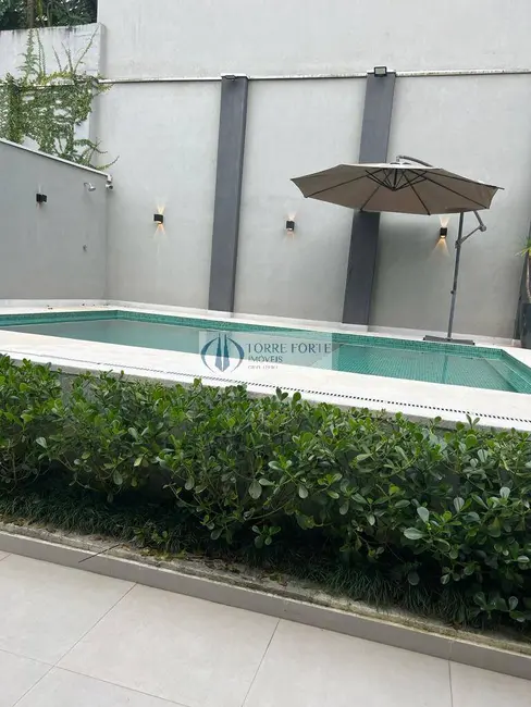 Foto 9 de Casa com 4 quartos à venda, 480m2 em Aruja - SP