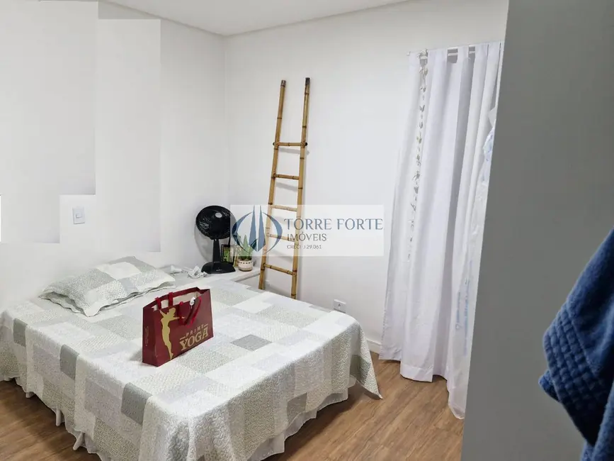 Foto 4 de Casa com 2 quartos à venda, 100m2 em Vila Pires, Santo Andre - SP