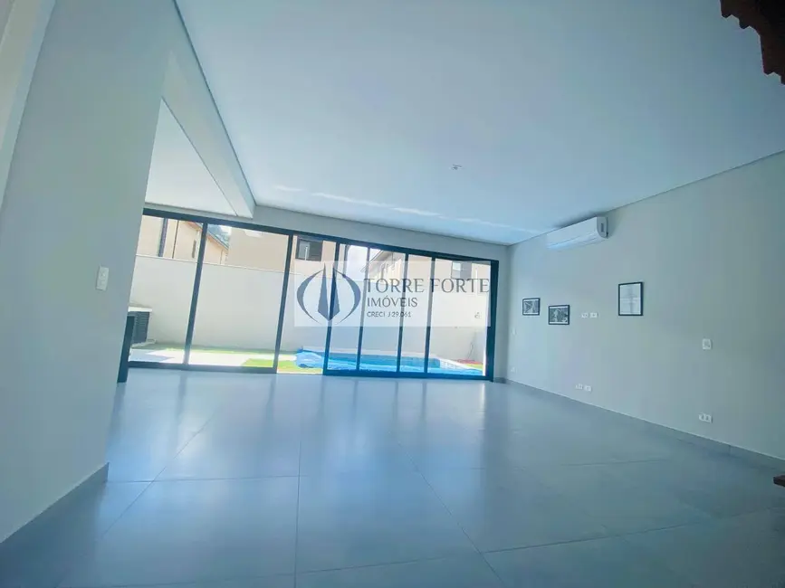 Foto 4 de Casa com 3 quartos à venda, 222m2 em Sao Sebastiao - SP