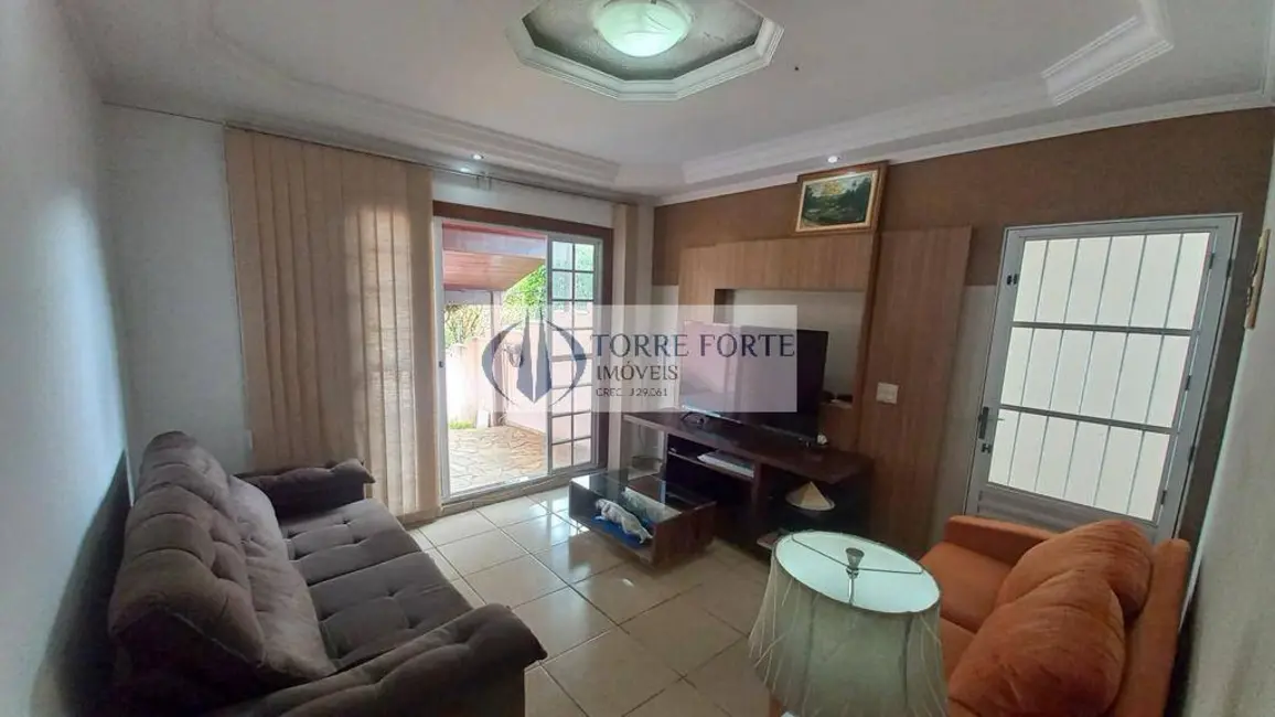 Foto 1 de Sobrado com 3 quartos à venda, 120m2 em Vila Suissa, Mogi Das Cruzes - SP