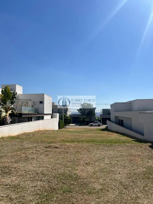 Foto 3 de Terreno / Lote à venda, 423m2 em Jardim Residencial Alto de Itaici, Indaiatuba - SP