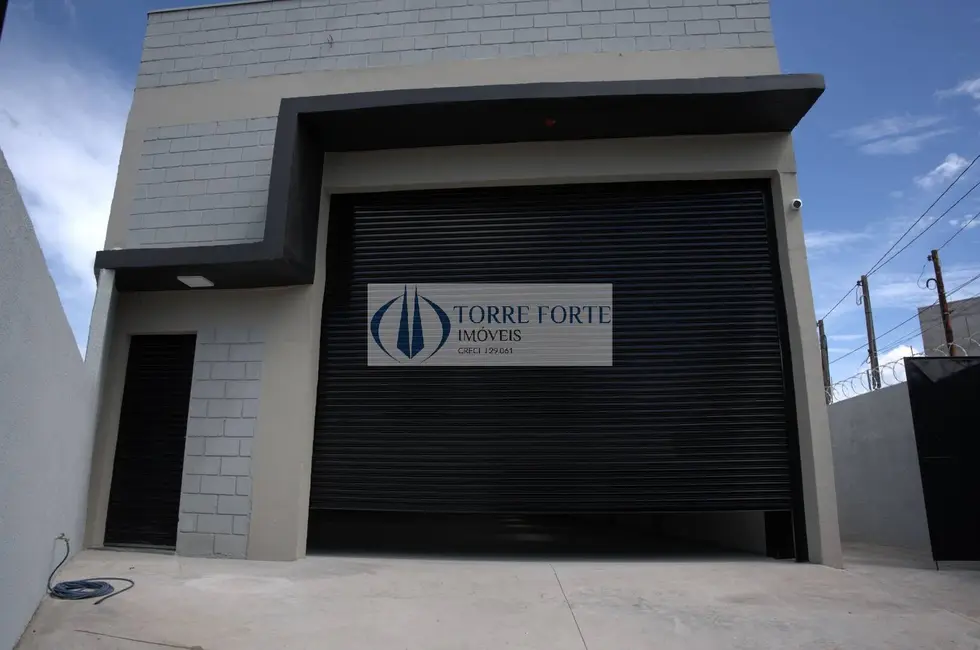 Foto 2 de Sala Comercial à venda, 637m2 em Nossa Senhora do Carmo, Aruja - SP