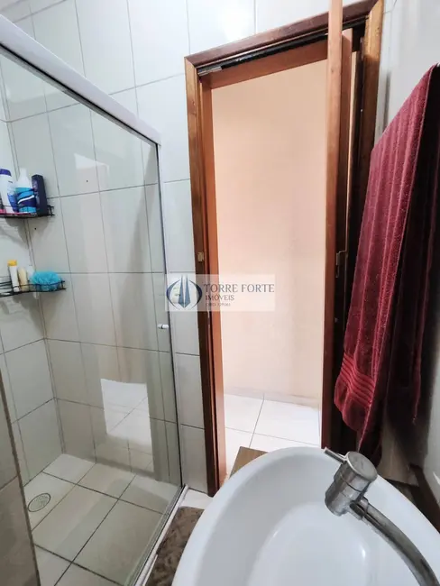 Foto 9 de Casa com 2 quartos à venda, 75m2 em Vila Araguaia, São Paulo - SP