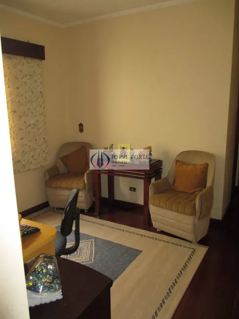 Casa com 3 quartos à venda, 221m2 em Nova Petrópolis, Sao Bernardo Do Campo - SP - imagem 4 Foto 4 de Casa com 3 quartos à venda, 221m2 em Nova Petrópolis, Sao Bernardo Do Campo - SP