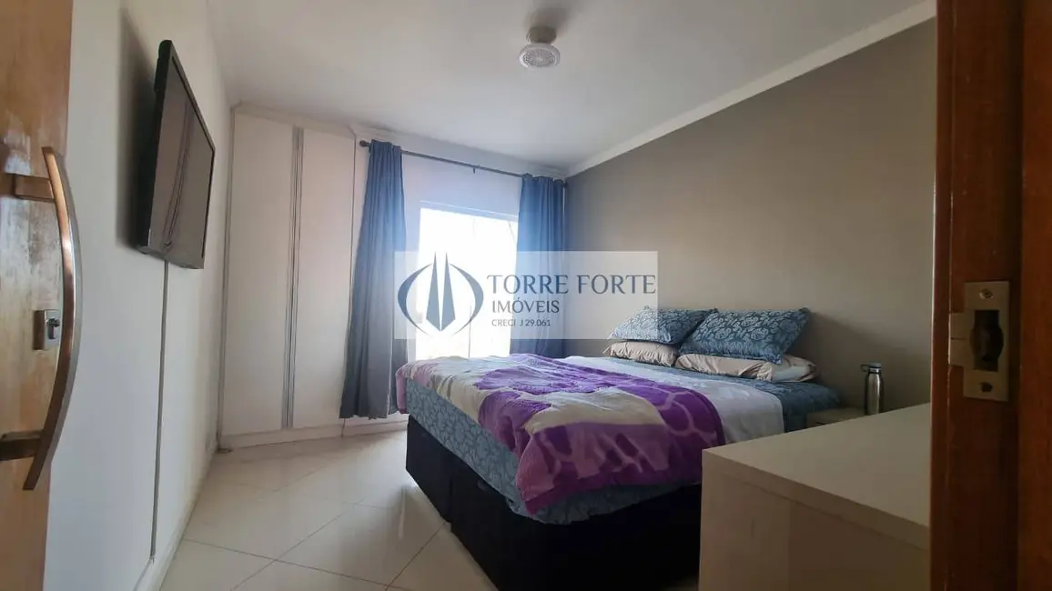 Foto 9 de Casa com 2 quartos à venda, 79m2 em Parque Montreal, Franco Da Rocha - SP