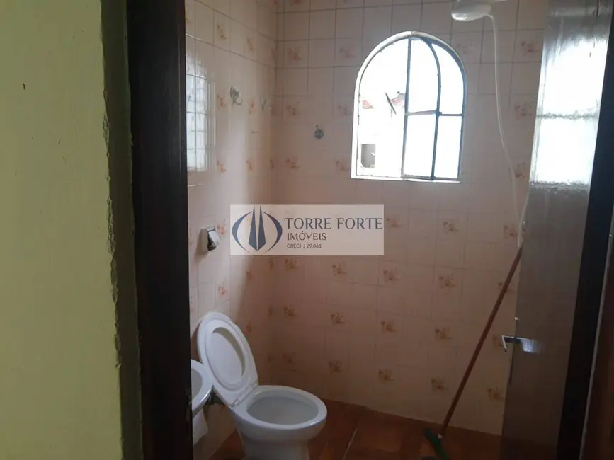 Foto 4 de Casa com 2 quartos à venda, 130m2 em Vila Antonieta, São Paulo - SP