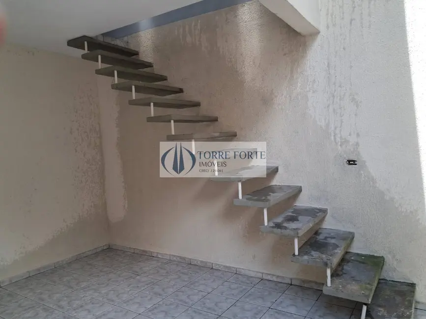 Casa com 4 quartos à venda, 202m2 em Vila Rosaria, São Paulo - SP - imagem 8 Foto 8 de Casa com 4 quartos à venda, 202m2 em Vila Rosaria, São Paulo - SP