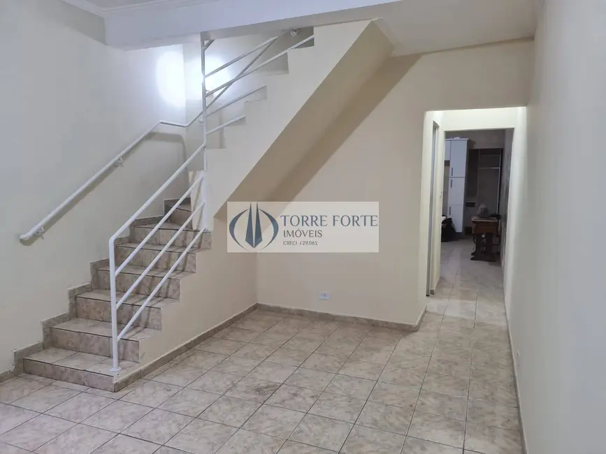 Foto 2 de Casa com 3 quartos à venda, 179m2 em Jardim Elvira, Osasco - SP